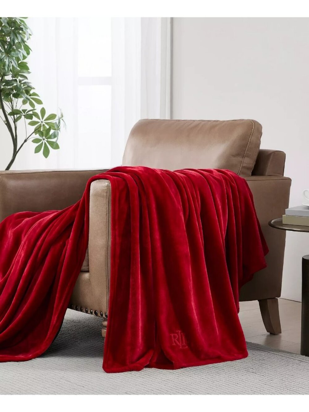 Ralph Lauren Classic Micromink Blanket Full / Queen RED 90"x90" Luxuriously Soft - Picture 3 of 6